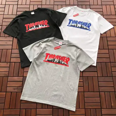SUPREME T-Shirt