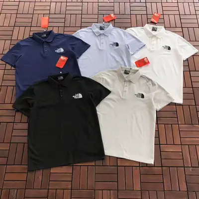 THE NORTH FACE T-Shirt