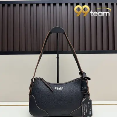 PRADA | Item ID: 09299