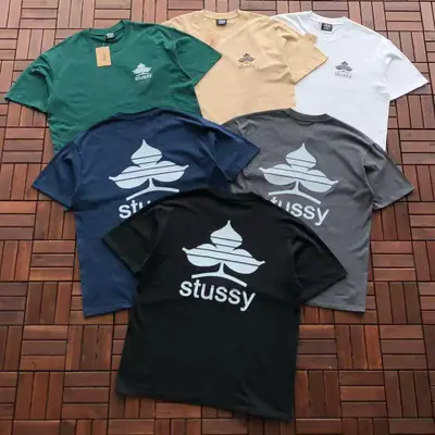 STUSSY T-Shirt
