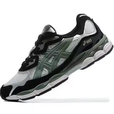 ASICS