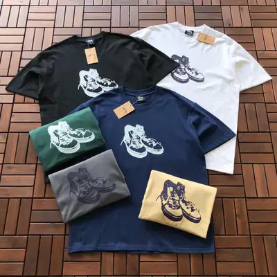 STUSSY T-Shirt
