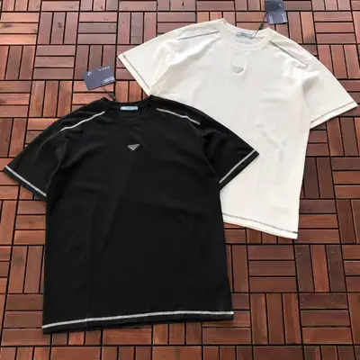 PRADA T-Shirt
