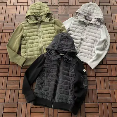 MONCLER Jacke
