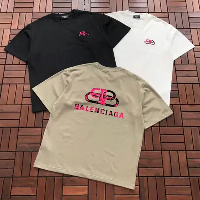 BALENCIAGA T-Shirt