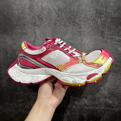 BALENCIAGA