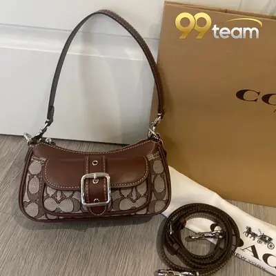 COACH | Item ID: 04548