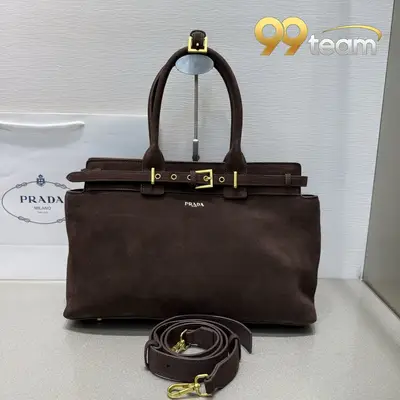 PRADA | Item ID: 09475
