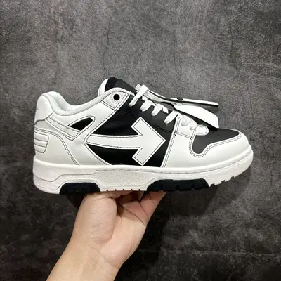 OFF-WHITE