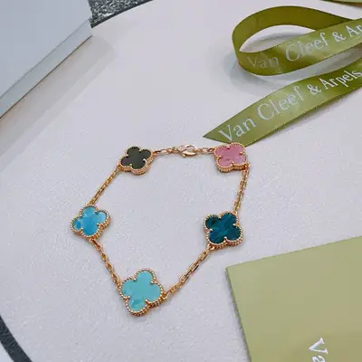 VAN CLEEF & ARPELS Schmuck