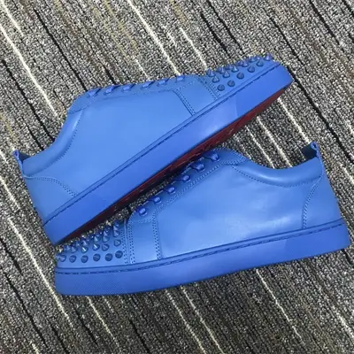 LOUBOUTINS