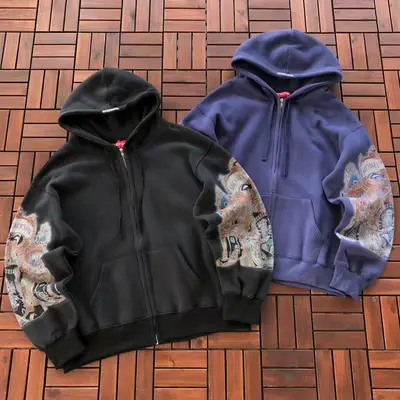 SUPREME Hoodie
