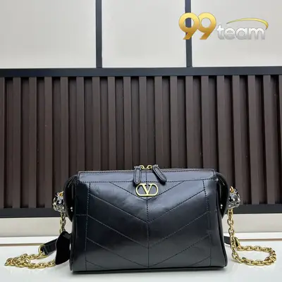 VALENTINO | Item ID: 18771