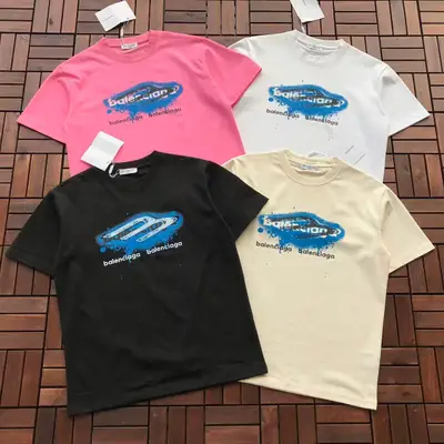 BALENCIAGA T-Shirt