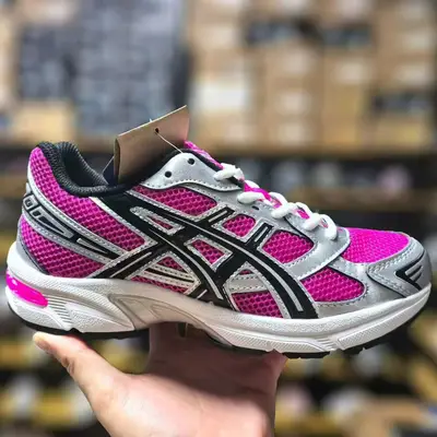 ASICS