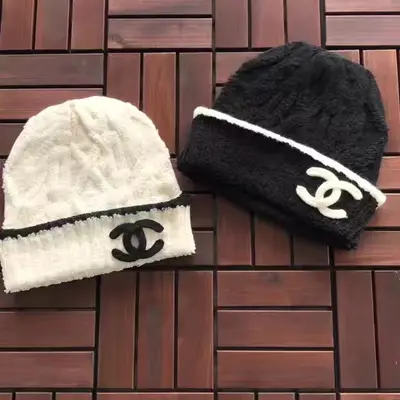 CHANEL Cap