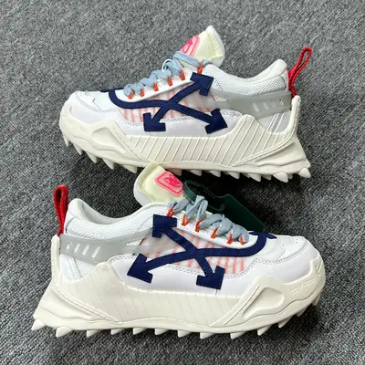 OFF-WHITE