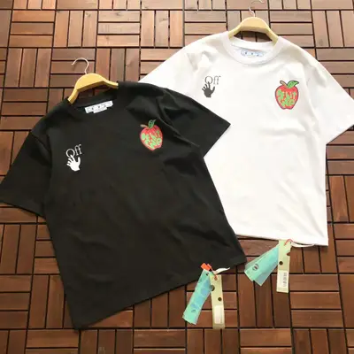 OFF-WHITE T-Shirt