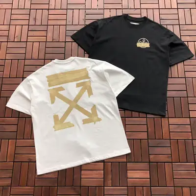 OFF-WHITE T-Shirt