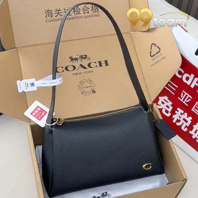 COACH | Item ID: 04491