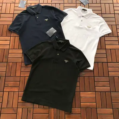 PRADA T-Shirt