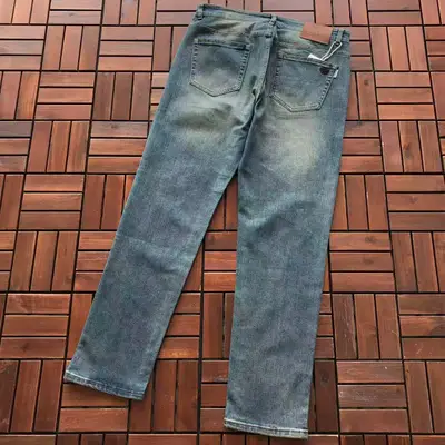 LULULEMON Jeans