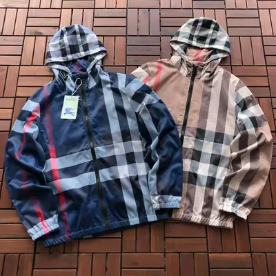 BURBERRY Jacke