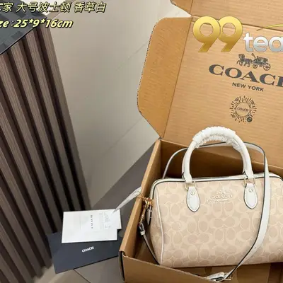 COACH | Item ID: 04485