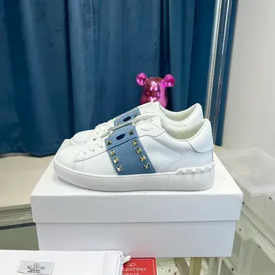 VALENTINO