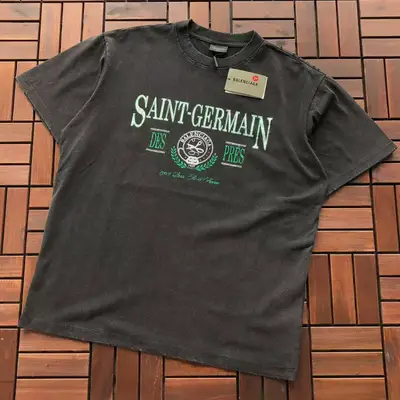 BALENCIAGA T-Shirt