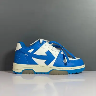 OFF-WHITE