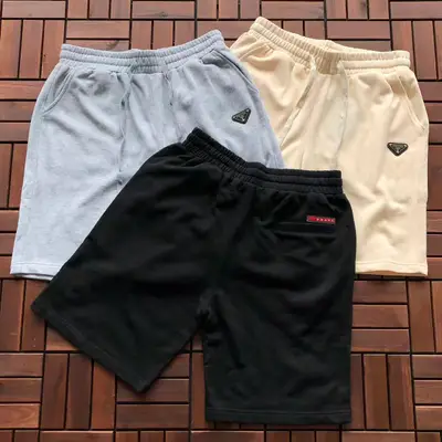PRADA Hose