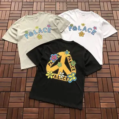 PALACE T-Shirt