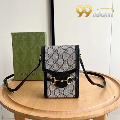 GUCCI | Item ID: 16312