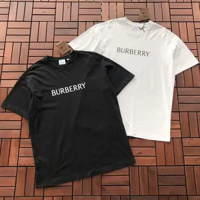BURBERRY T-Shirt
