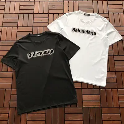 BALENCIAGA T-Shirt