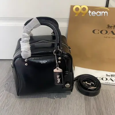 COACH | Item ID: 05109