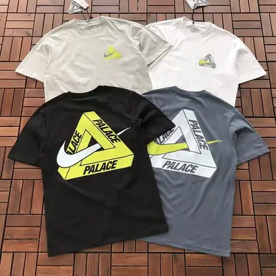 PALACE T-Shirt