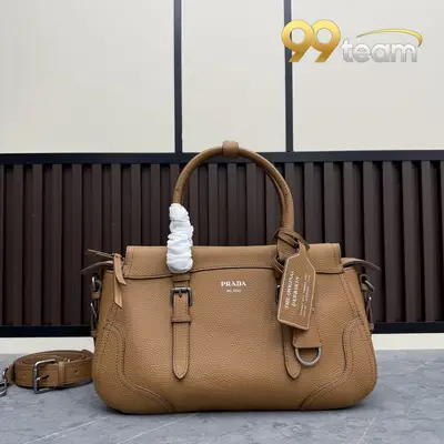 PRADA | Item ID: 09349