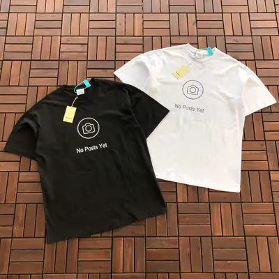 VETEMENTS T-Shirt