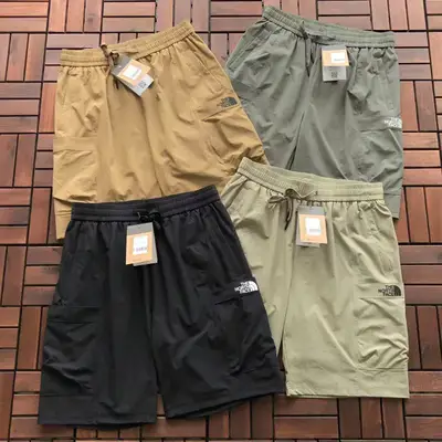 THE NORTH FACE Shorts