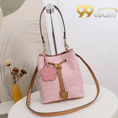 COACH | Item ID: 04509