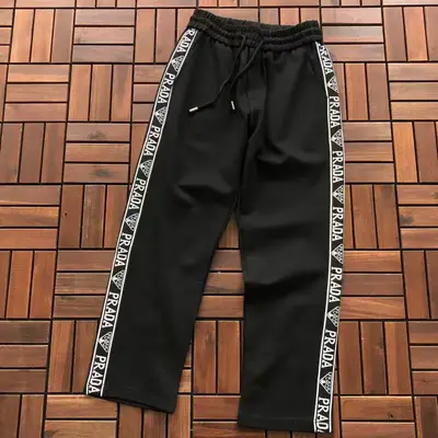 PRADA Hose