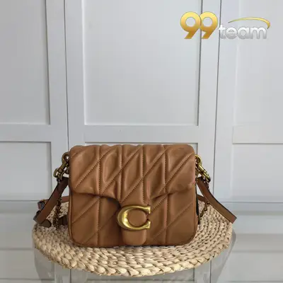 COACH | Item ID: 04867