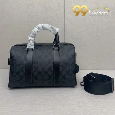 COACH | Item ID: 04857