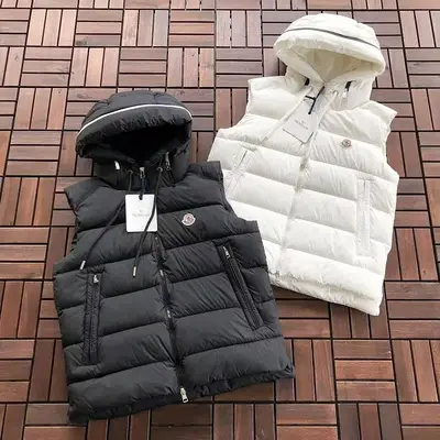 MONCLER
