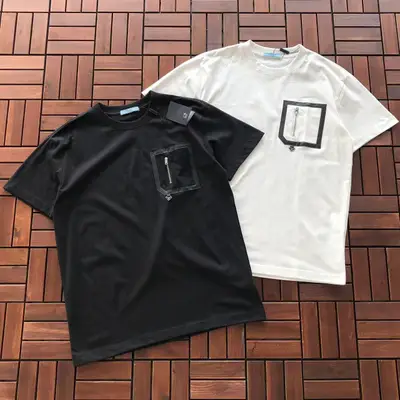 PRADA T-Shirt