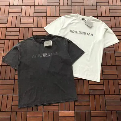 BALENCIAGA T-Shirt