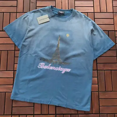 BALENCIAGA T-Shirt