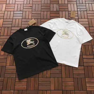 BURBERRY T-Shirt